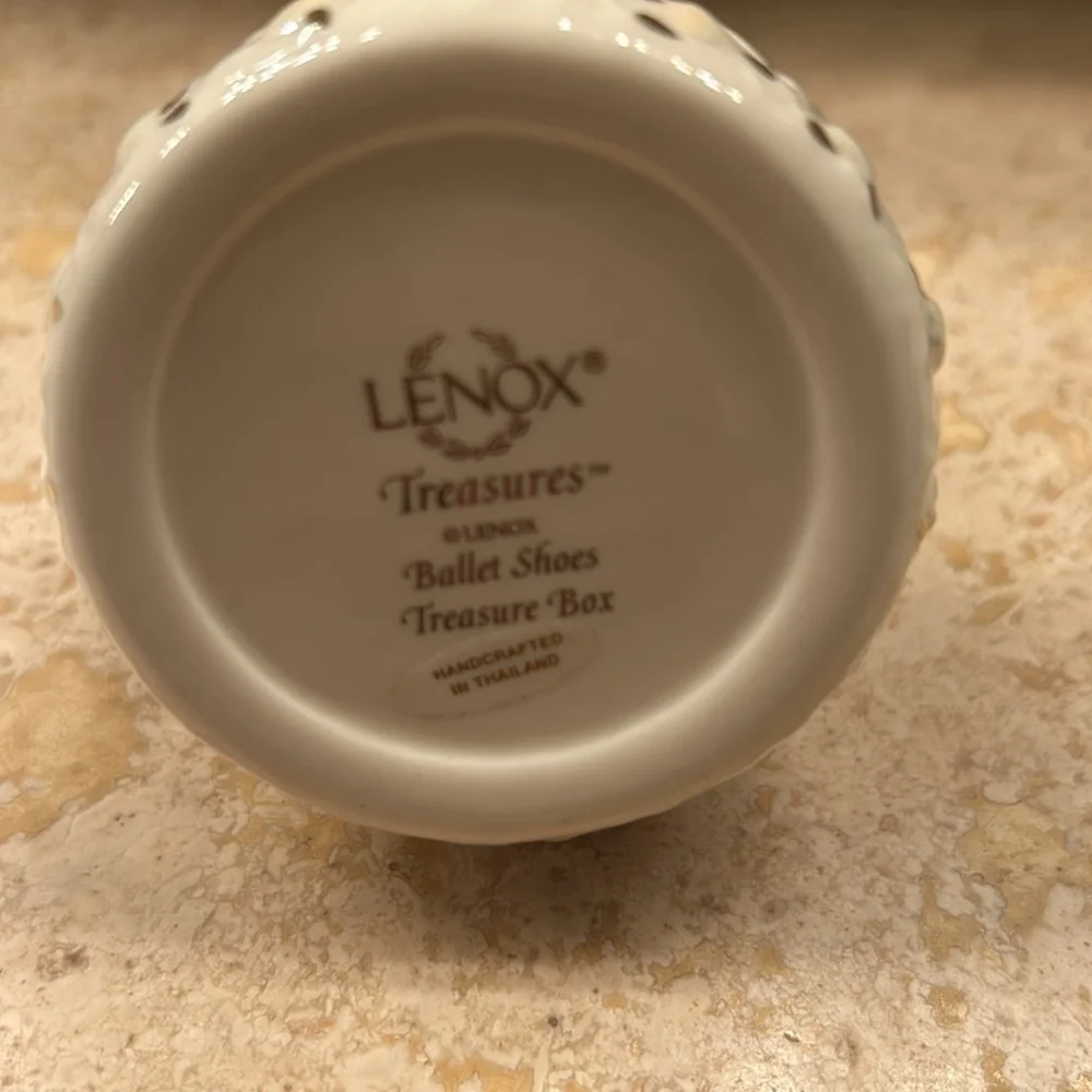 Lenox Ballet Shoes box - Picture 4 of 6